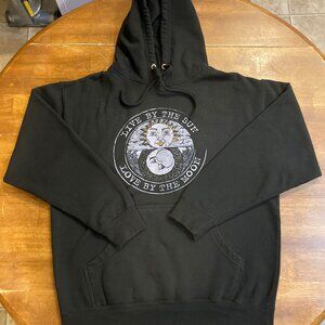 Black Graphic Hoodie for Women Live by the Sun Love by the Moon Size Large NWOT!